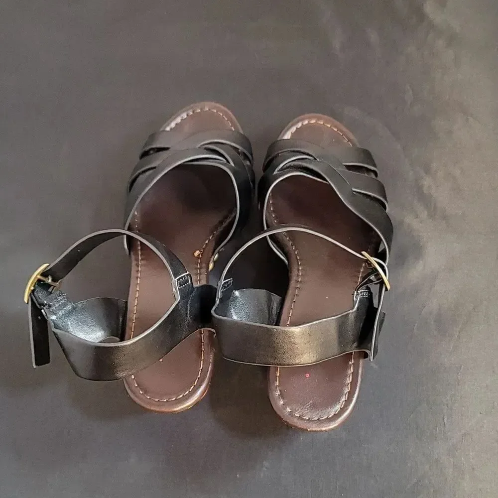 CITYCLASSIFIED ANKLE STRAP ADJUSTABLE BUCK CRISSCROSS OPEN TOE WEDGE SANDAL
